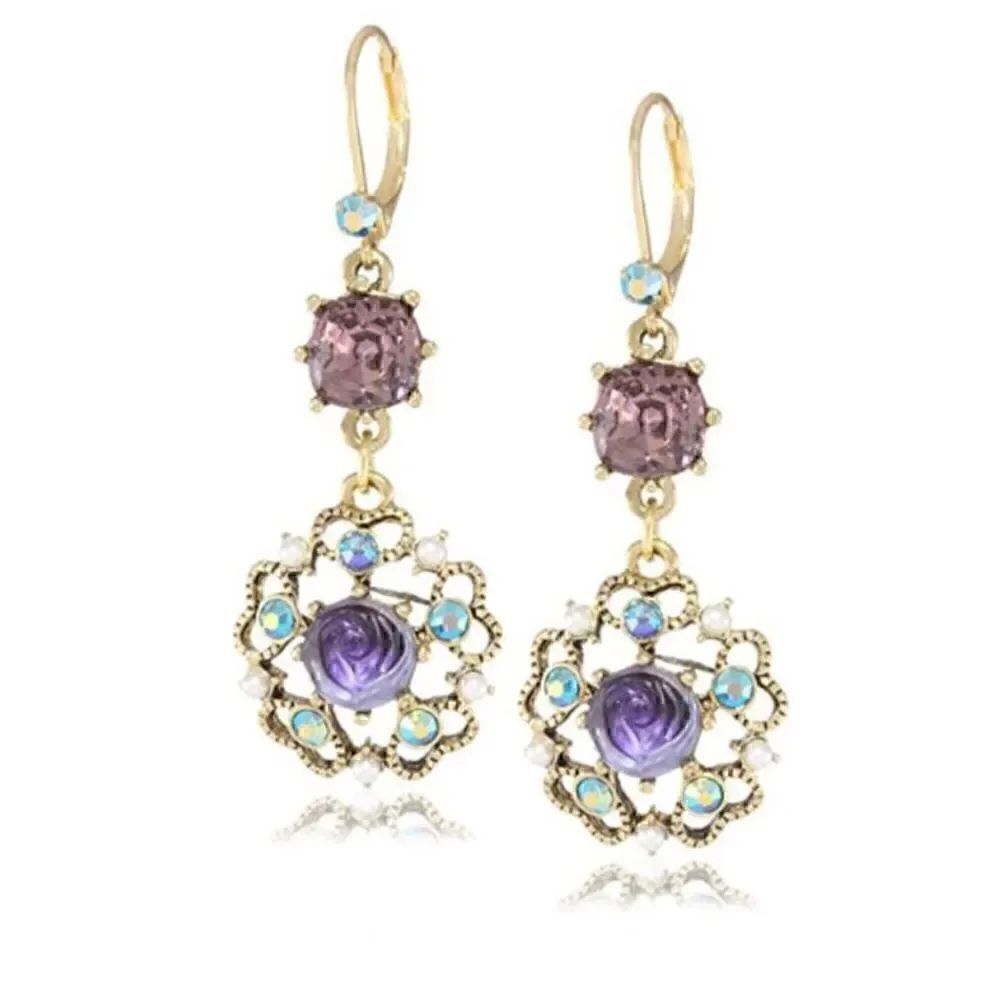 🌺 Betsey Johnson sparkling drop dangle earrings 🌺